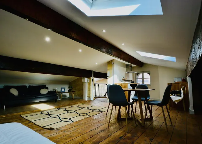 Maison Bouquiere Le Pigeonnier *