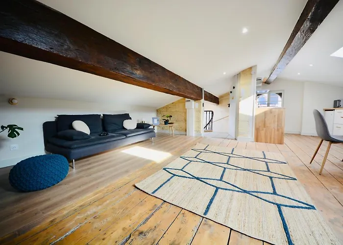 Maison Bouquiere Le Pigeonnier Апартаменты *